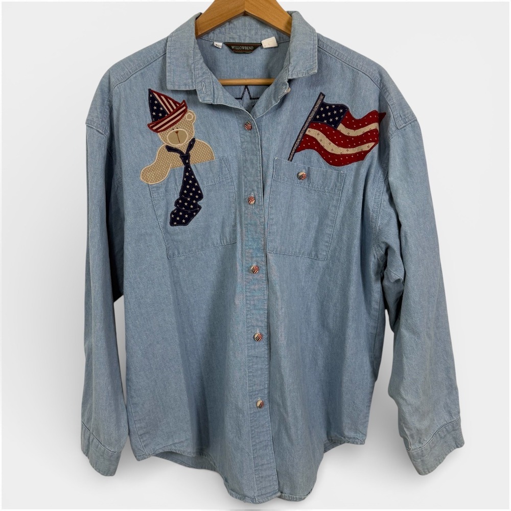 Willowbend Women Large Denim Button Up Patriotic Americana Bear Bunny Stars USA